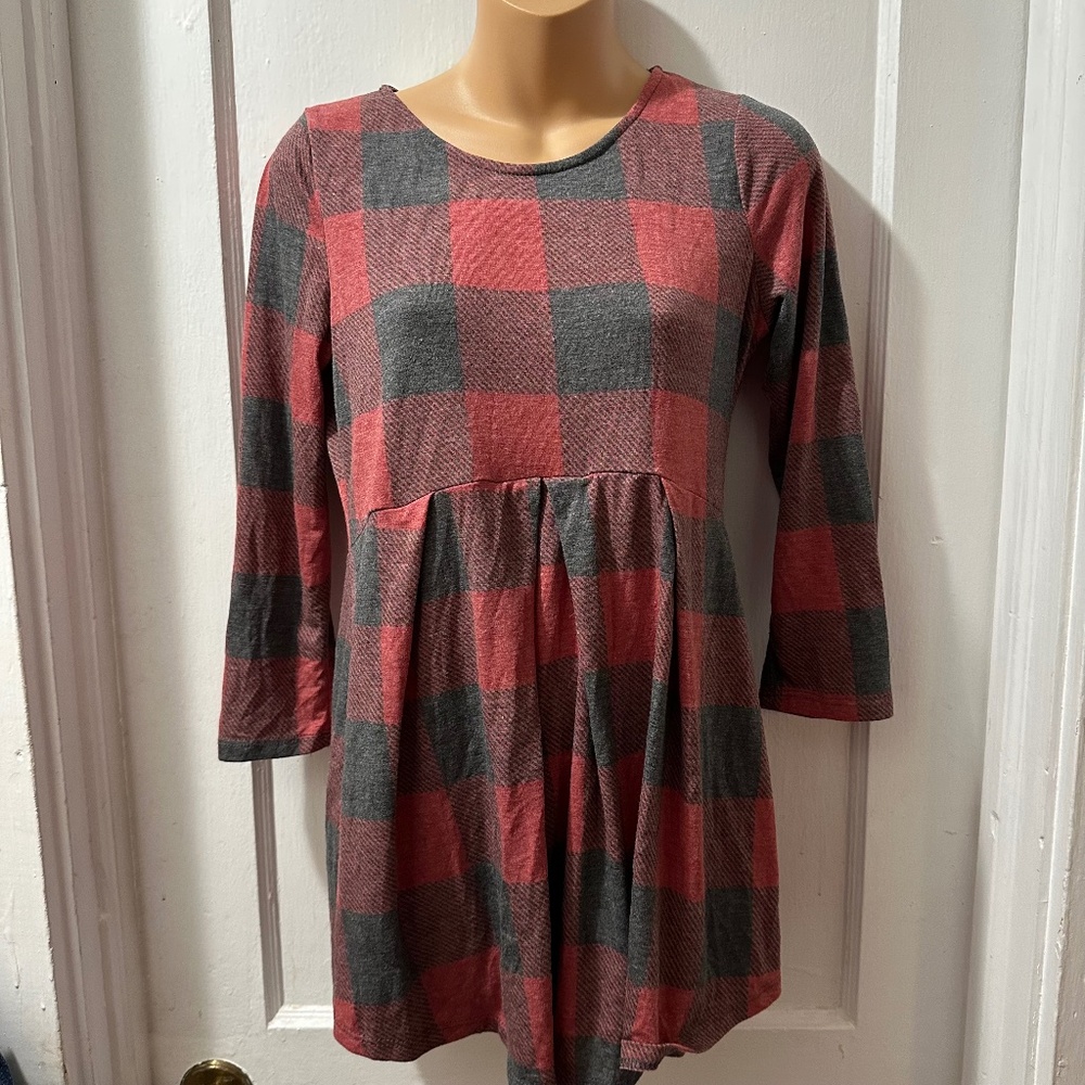 Hello Miz Maternity Red Buffalo Plaid Long‎ Sleeve Top in S